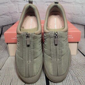 Easy Spirit Women's Bestrong Round Toe Casual Sneakers